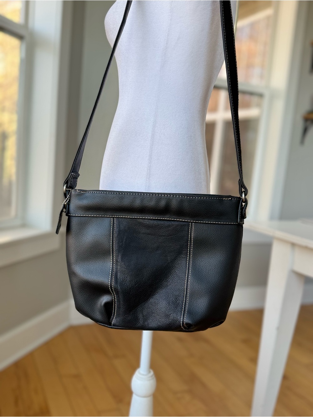 Vintage Black Leather Contrast Stitching Shoulder Bag Purse